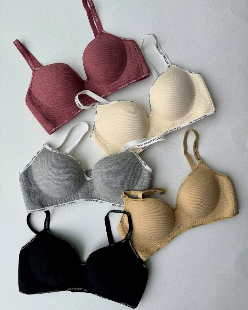 سوتین اسفنجی 